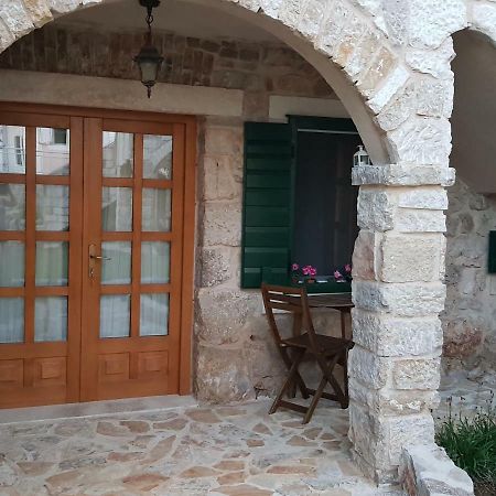 Dvori Svetog Mihaela Apartman Šibenik Kültér fotó